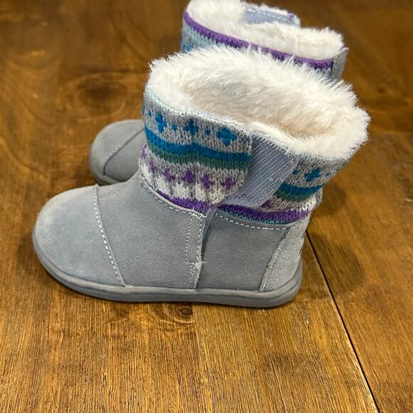 TOMS Nepal Boot Gray Suede Fair Isle kids size 5 One for One - Picture 6 of 7